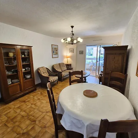 Apartment 2 Chambres, 200m De La Plage, Commerces, Restaurants, A Pied *